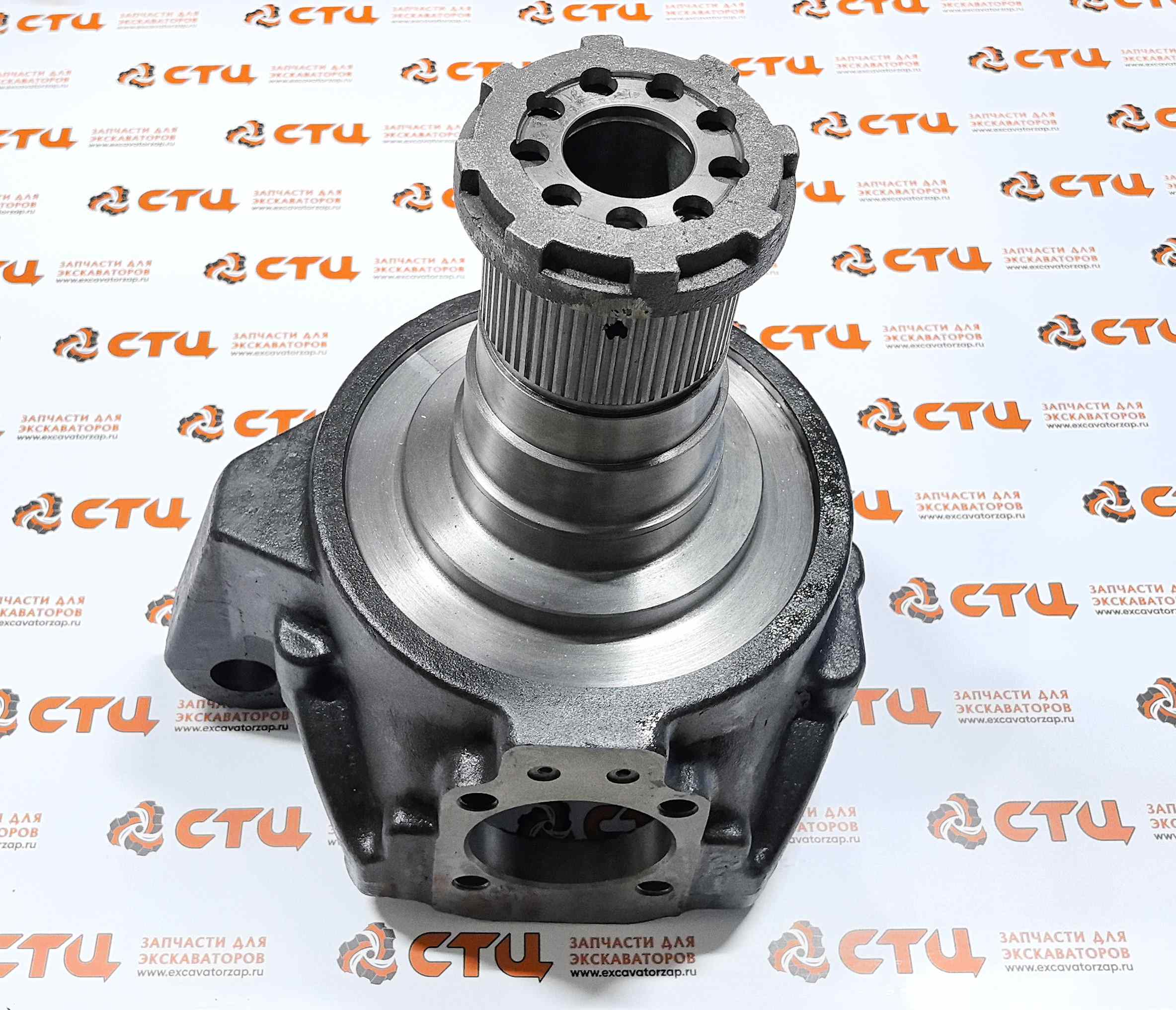 Кулак поворотный 4472.298.226, 4472298226, 4472-298-226 левый моста экскаватора HYUNDAI R200W7, R200W7A, R210W-9